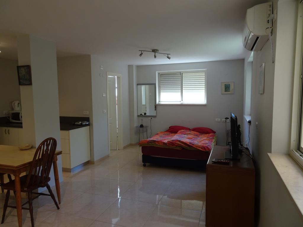 Magnificent Studio In Zichron Yaakov Sea View And Garden Zikhron Yaakov Extérieur photo